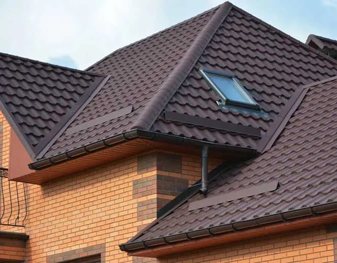 A close up of the roof of a house